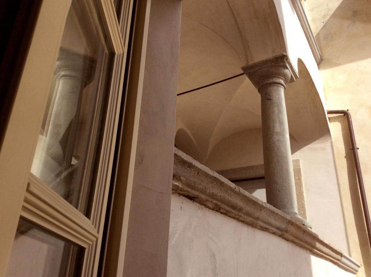 La Loggia Apartment Chiavenna Exterior foto