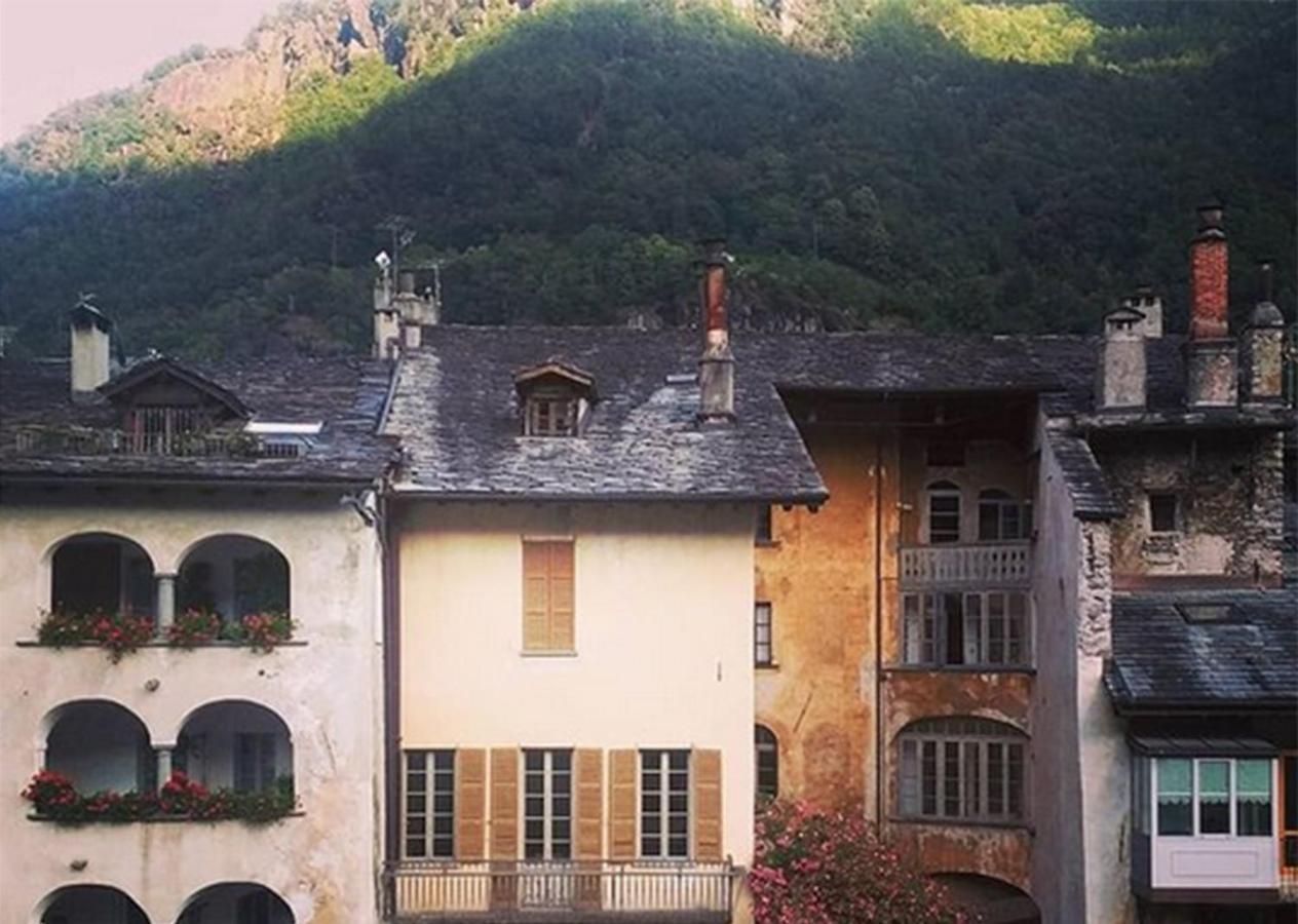 La Loggia Apartment Chiavenna Exterior foto